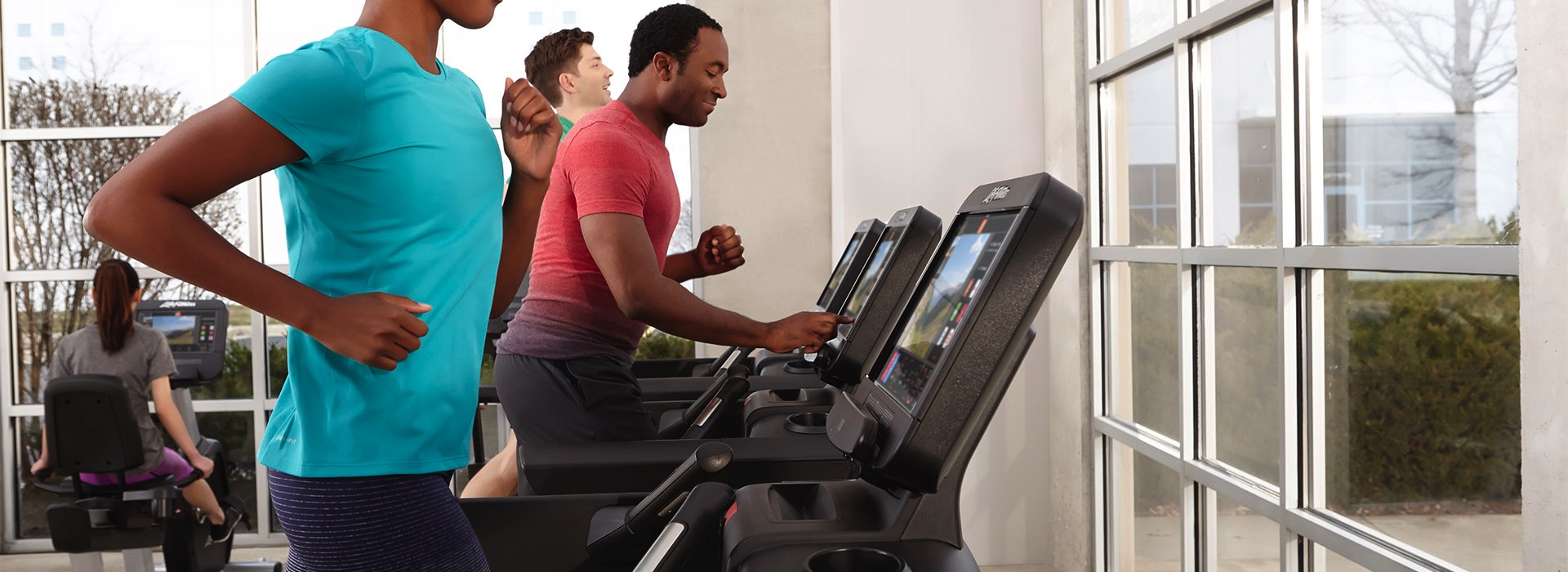 Integrity-Lifestyle-running-from-side-woman-closest-175